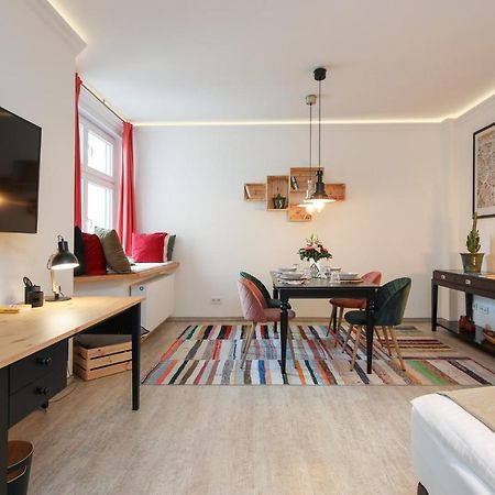 4 Personen Altbau Nahe Kurfuerstendamm - Macbeth Berlin Luaran gambar